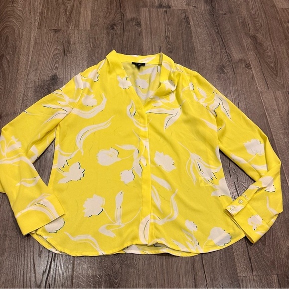 Halogen Yellow Floral Print Blouse V-Neck Button Front Long Sleeve Career Office - Picture 5 of 9